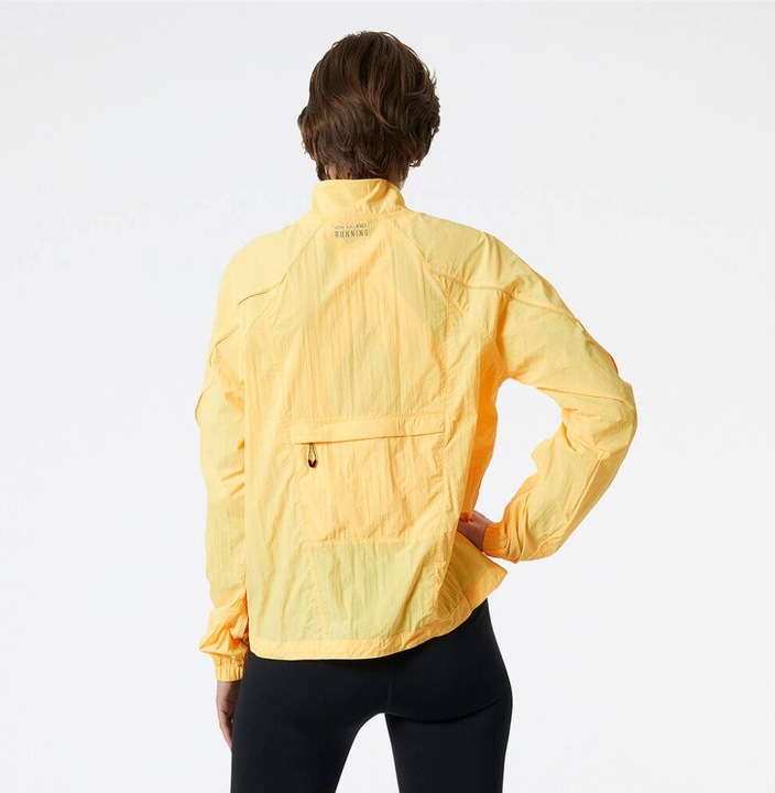 Produktbild New Balance W Impact Run Light Pack Jacket (M)