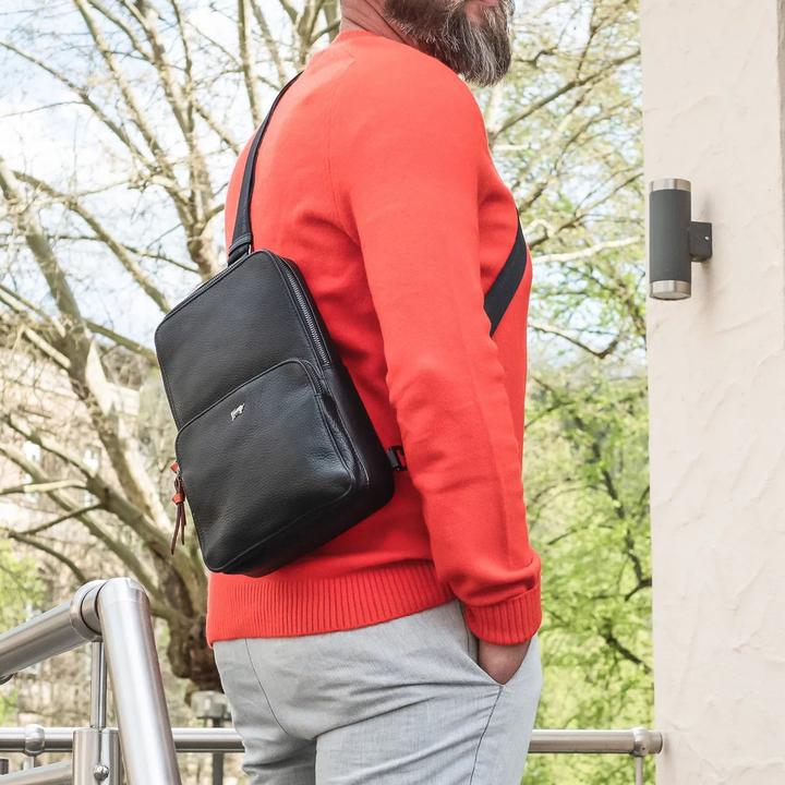 Actual product image Braun Büffel Bodybag Novara 26360 Sling Bag