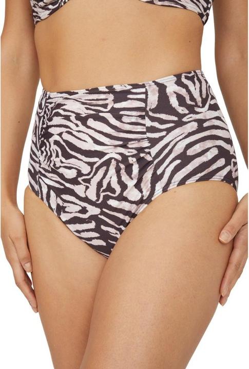 Actual product image Universal Textiles Bikini panties