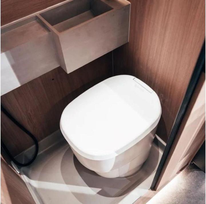 Produktbild Clesana Toilette C1 mit Rund-Sockel Weiss