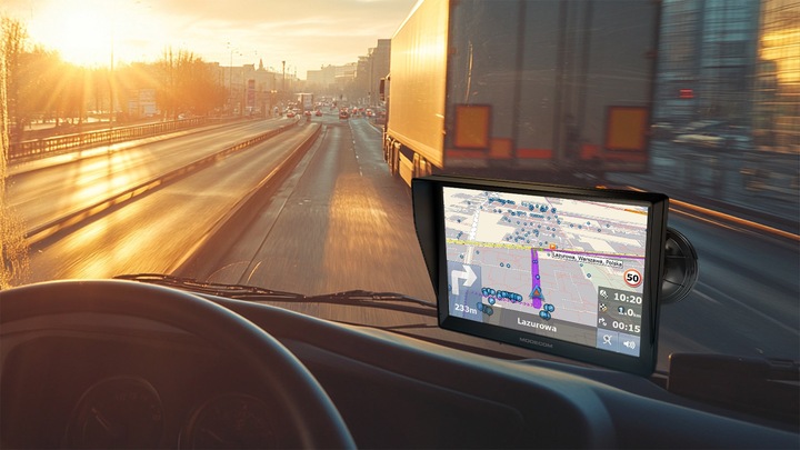 Produktbild Modecom FreeWAY CX 9.3 PLUS CAR NAVIGATION + MapFactor Karten von Europa (9")