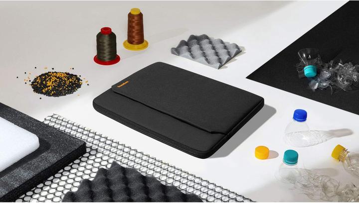 Image du produit tomtoc Pokrowiec na laptopa Light-A18 (czarny) (14", Apple, Universel)