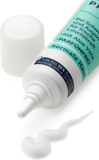 Actual product image dm Balea Invigorating eye cream (Eye Care Cream, 15 ml, Day + Night)