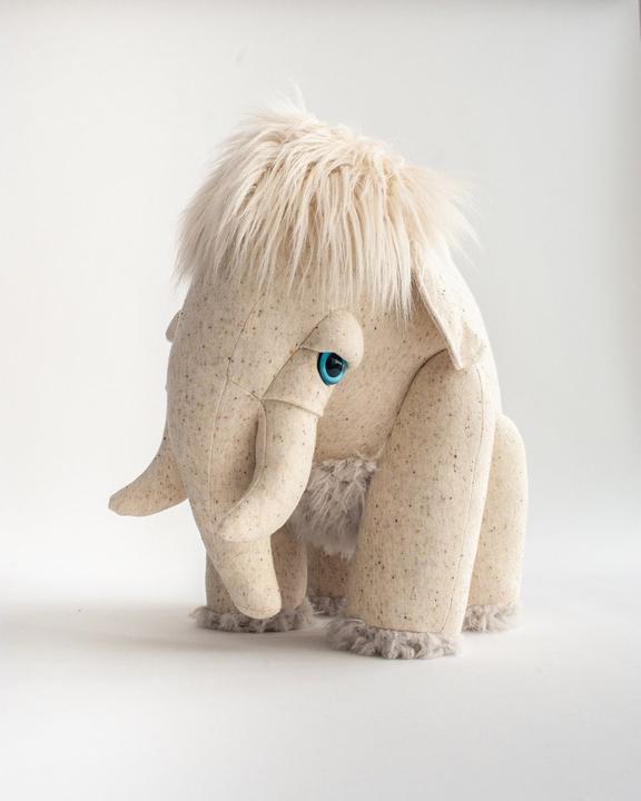 Actual product image BigStuffed Albino Mammoth Large (42 cm)
