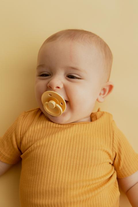 Actual product image Bibs Nuggi Colour 2 PACK Latex Symmetrical 0-6m Sage GLOW Cloud GLOW (2 x, up to 6 M.)