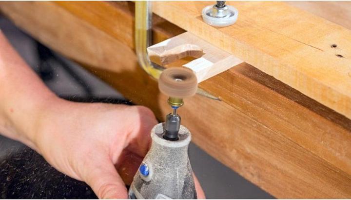 Actual product image Dremel Fine grinding discs coarse/medium Ø 25.0 mm, EZ SpeedClic compatible (2 pieces) (180)