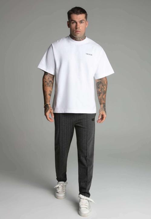 Actual product image Siksilk T-Shirt Graphic T-Shirt (S)