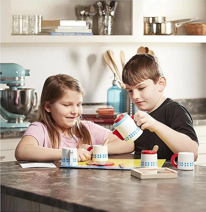 Actual product image Melissa & Doug Tea set