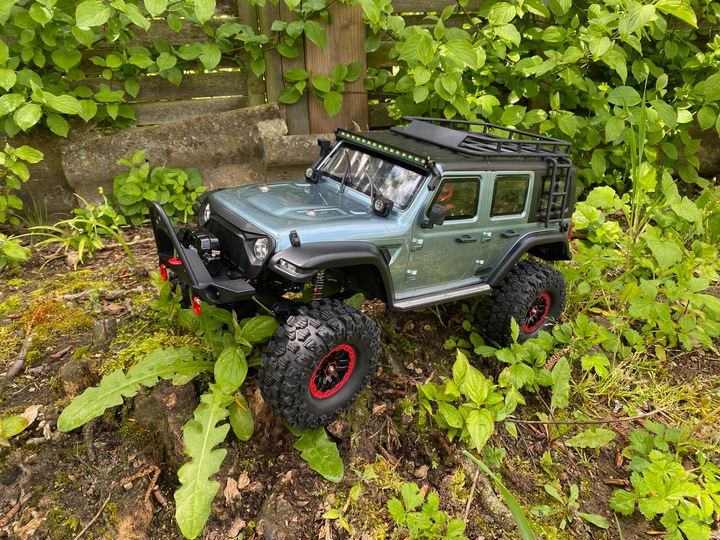 Produktbild DF-Models DF-4S Pro Crawler (ARR Almost-Ready-to-Race)