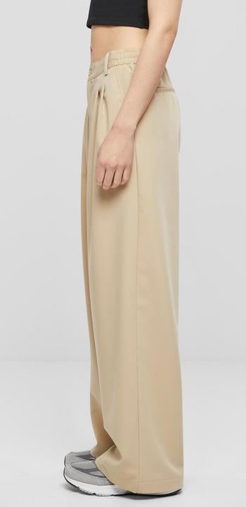 Produktbild Urban Classics Ladies Ultra Wide Pleat-Front Pants (33)
