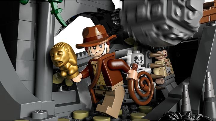 Actual product image LEGO Temple of the Golden Idol (77015, LEGO Indiana Jones)
