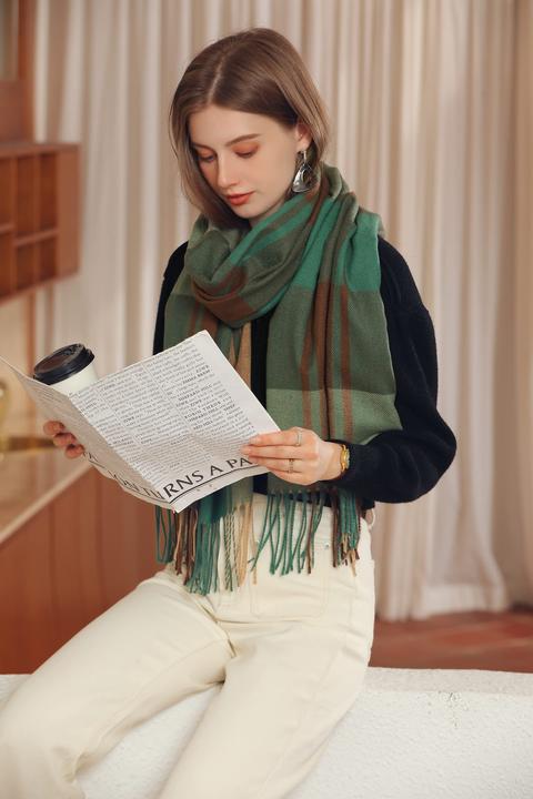 Produktbild Only-Bags.Store Winter Senior karierter Kaschmirschal, karierter Pashmina übergrosser Herbstschal Stolen