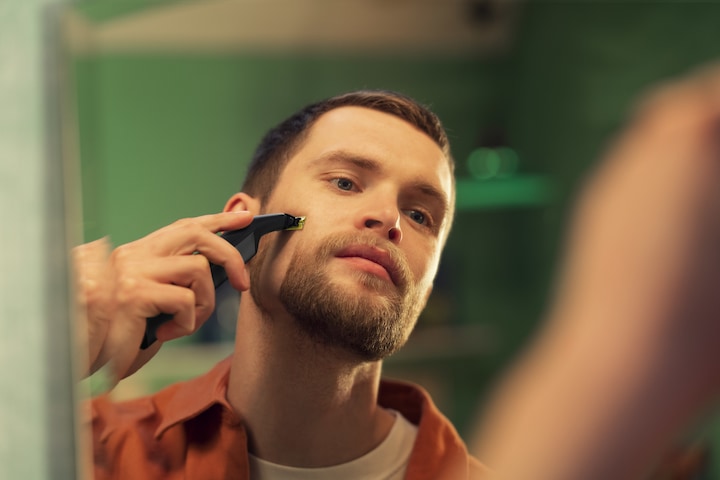 Actual product image Philips OneBlade Pro QP6551/15 Face + Body
