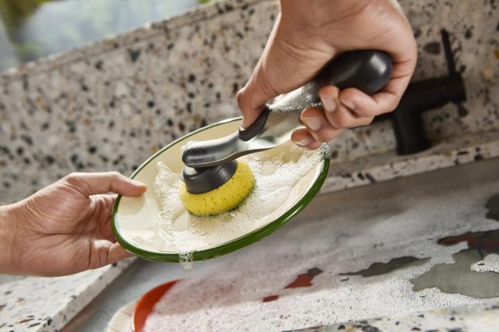 Immagine prodotto Joseph Joseph SinkTech Bürste mit Spender und Wechselkopf