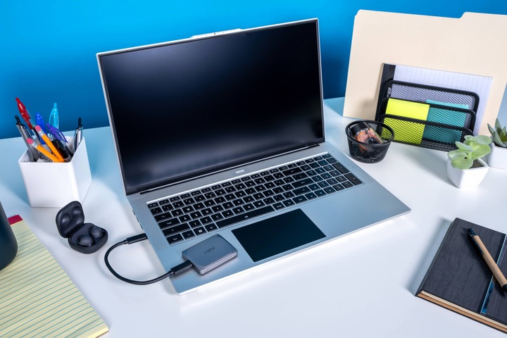 Productafbeelding Crucial SSD Pro X9 2TB ext (2000 GB)