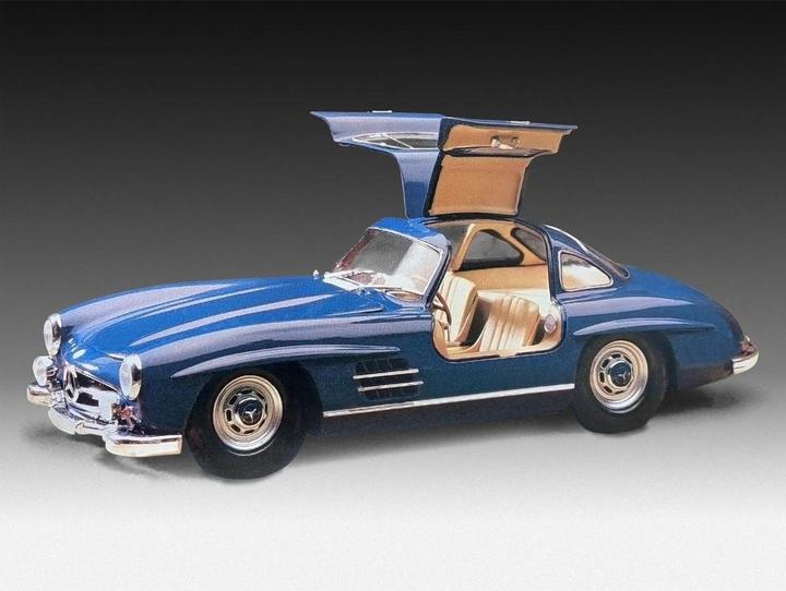Produktbild Revell Gift Set Mercedes-Benz 300 SL 100 Years MB