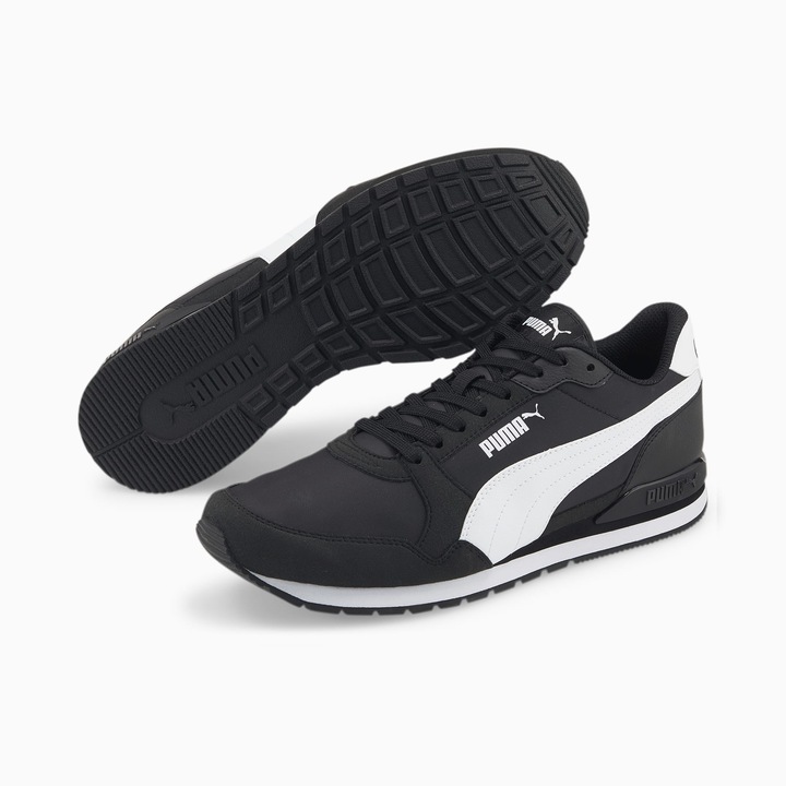 Actual product image Puma ST Runner v3 NL (44.5)