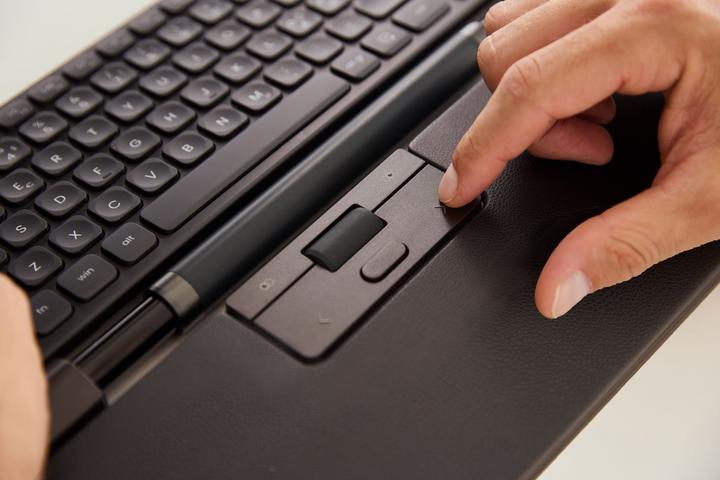 Actual product image Contour RollerMouse Pro WL Regular WR vegan leather retail (Cable, Wireless)