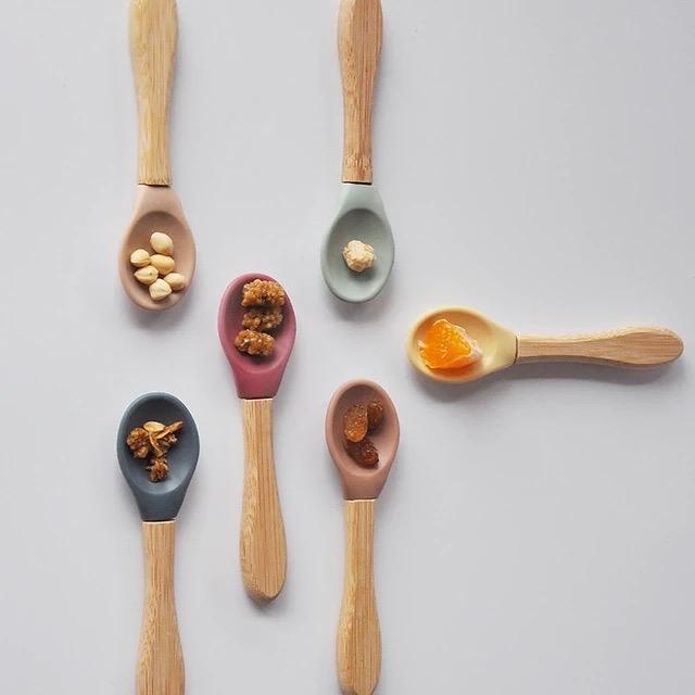 Actual product image Minikoioi Dig In spoon