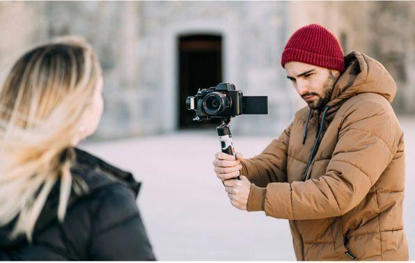 Image du produit Zhiyun Crane M2S (Appareil compact, Appareil photo reflex, Appareil photo à objectif interchangeable, Caméra d'action, 1 kg)