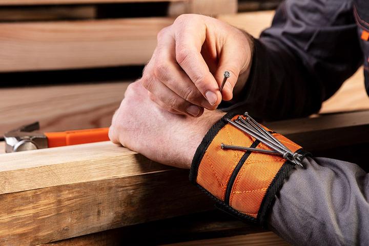 Actual product image Neo Tools Magnetic Bracelet (1 Piece)