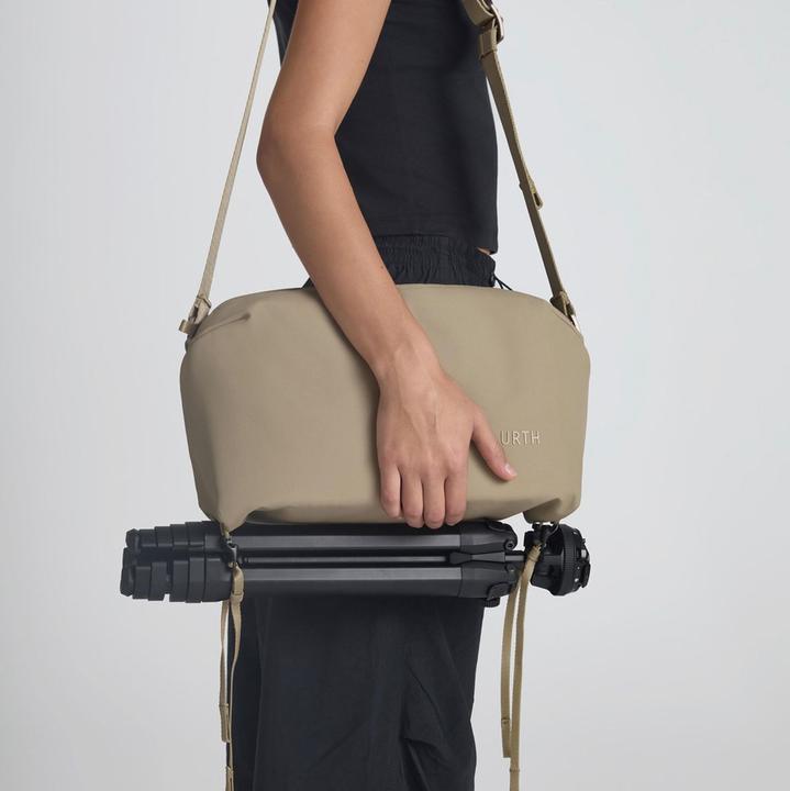 Produktbild Urth Dolomite Camera Sling 8L (Beige) (Kamera Schultertasche, 8 l)