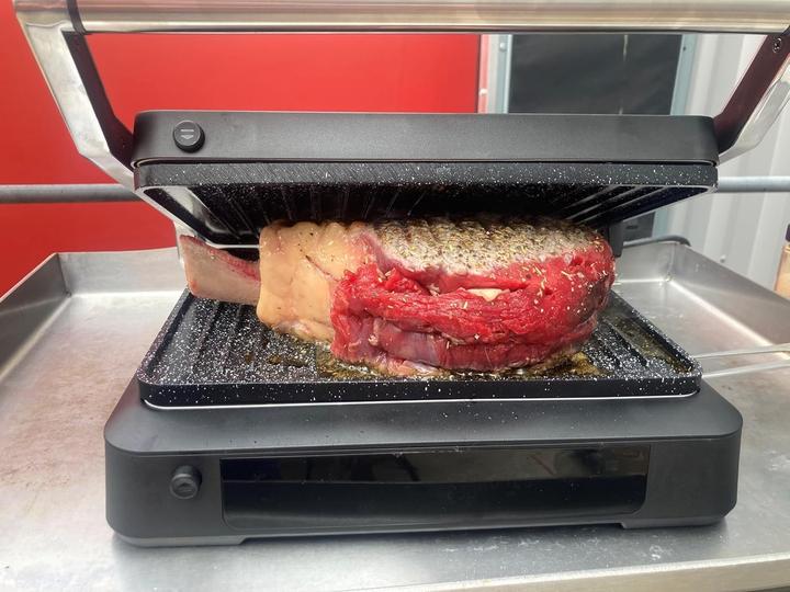 Produktbild Little Balance Multifunktionale elektrische Vleesgrill mit XXL-Platten, Touchscreen und 5 Programmen