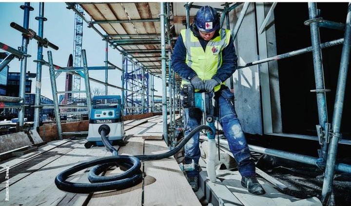 Produktbild Makita DHR 400 (Bohrhammer)