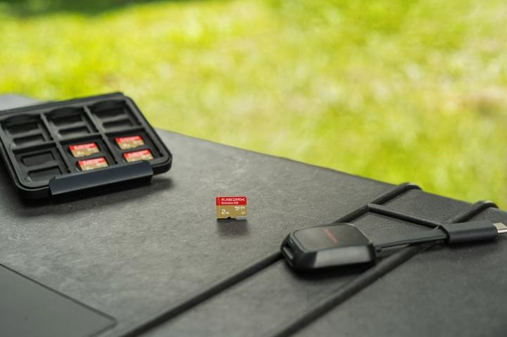 Actual product image SANDISK Extreme Go (2000 GB, microSDXC, U3, UHS-I)