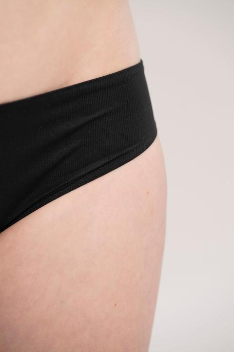 Actual product image Moi Basics slip black (M, Single pack)