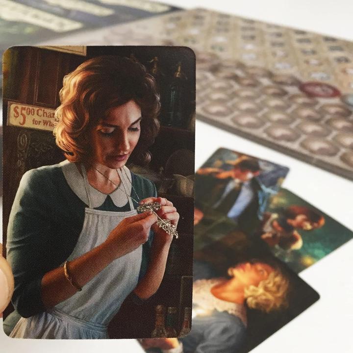 Productafbeelding Asmodée Arkham Horror LCG - Herziene kernset: Ed. Italiaans (Italiaans, 1 - 4 Spelers)