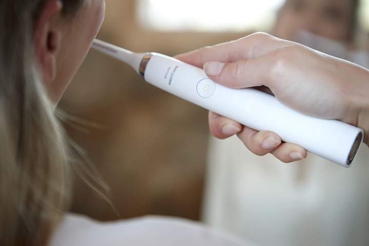 Produktbild Philips Sonicare Sonicare DiamondClean White Ed HX9382/09 (Schallzahnbürste)
