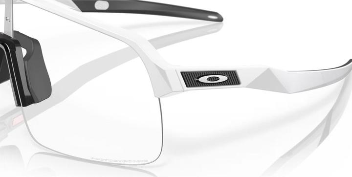 Immagine prodotto Oakley Sutro Lite (Bianco opaco, Iridium chiaro fotocromatico S1-S2)