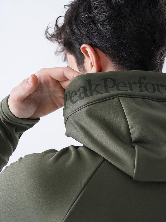 Actual product image Peak Performance Rider Essentials Hoodie (S)