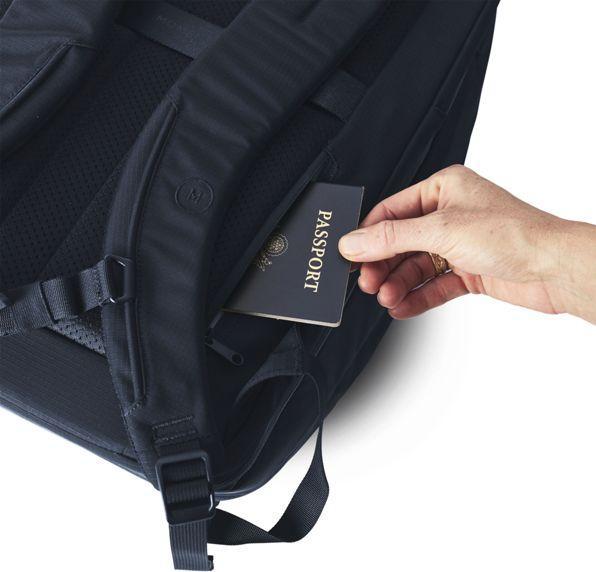 Actual product image Moment Everything Travel Pack Weekender 28L Navy (Photo backpack, 28 l)