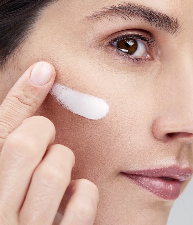 Actual product image NIVEA Cellular Luminous630 Anti-Pigment Stain (30 ml)