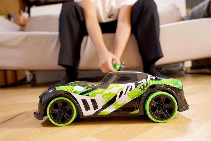 Actual product image Silverlit Exost RC Lighting Dash Car