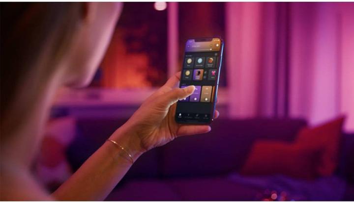 Actual product image Philips Hue Lightstrips BT Extension (RGBW, 100 cm, Indoor)