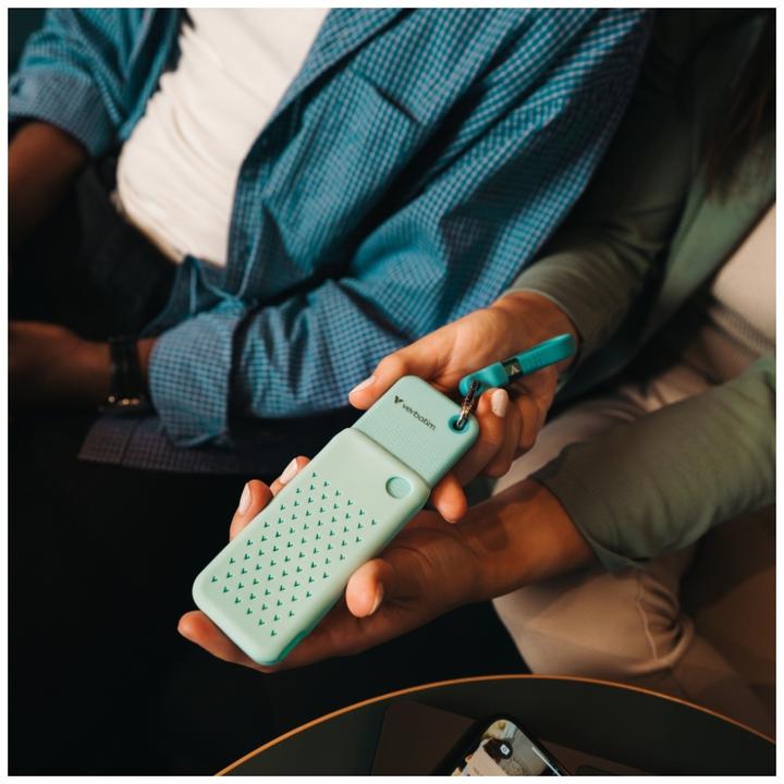 Produktbild Verbatim Pocket SSD 2TB Blue 2x Sleeves (2 TB)