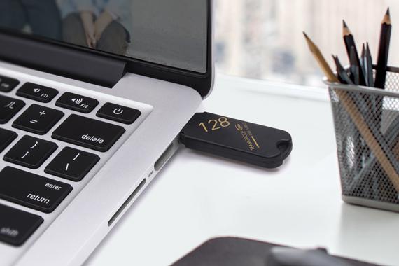 Actual product image Team Group TC1833128GB01 memory USB C183 128GB USB 3.0 Juodas (128 GB, USB-A)