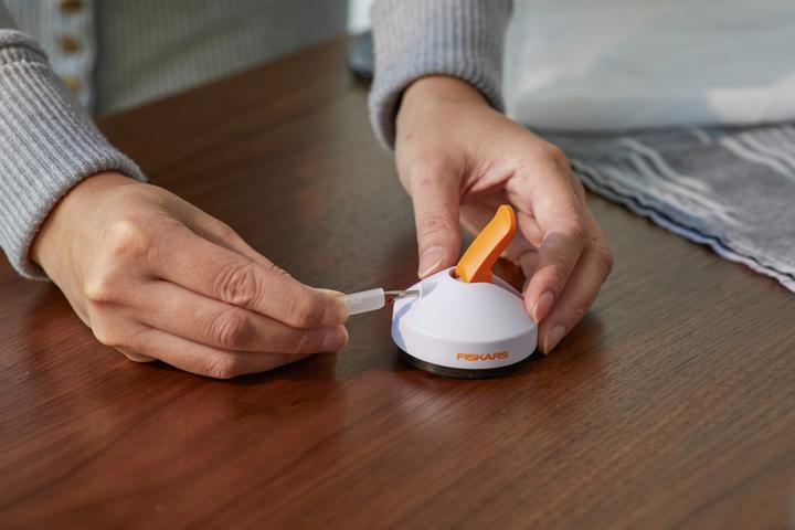 Immagine prodotto Fiskars Squartatore di cuciture bianco, arancione (9 cm)