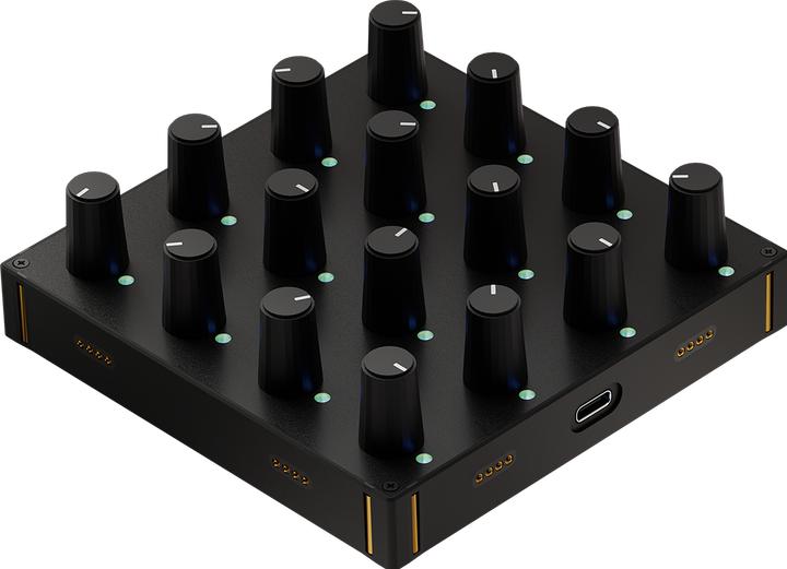 Actual product image Intech Studio PO16 (Controller)