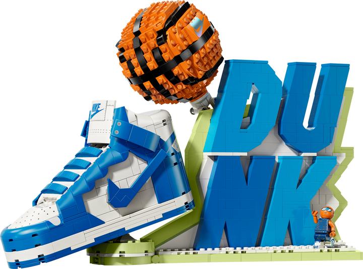 Produktbild LEGO Nike Dunk x Set (43008)