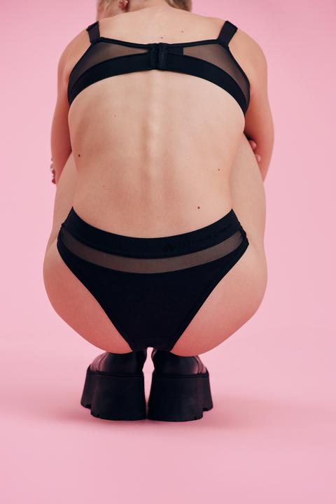 Produktbild The Female Company Brazilian Mesh Strong (52)