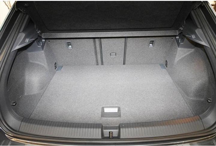 Image du produit Aristar Bac de coffre pour VW T-Roc de 2017 à aujourd'hui (plancher variable au niveau le plus haut)