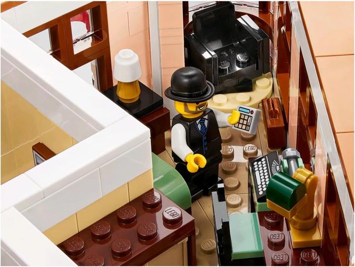 Image du produit LEGO Hôtel-boutique (10297, LEGO difficiles à trouver)