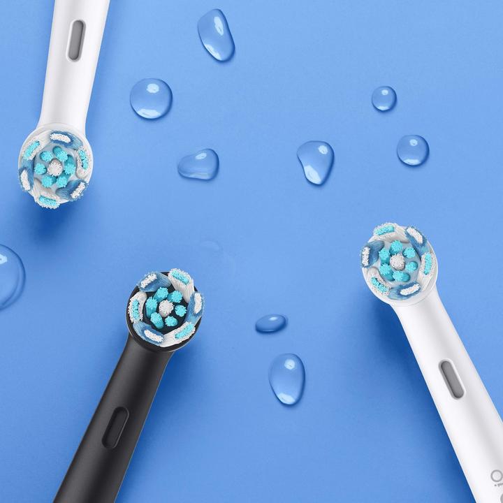 Actual product image Oral-B iO Series 8 Special Edition Violet Ametrine (Oscillating toothbrush)