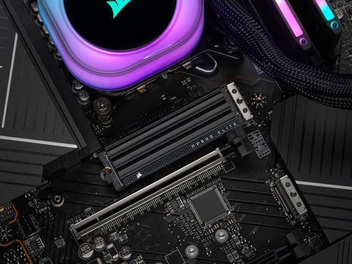 Image du produit Corsair MP600 ELITE 4TB NVMe PCIe M.2 SSD avec heatsink (4000 Go, M.2 2280)