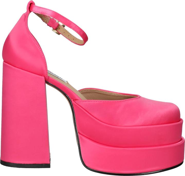 Actual product image Steve Madden Pumps (42)