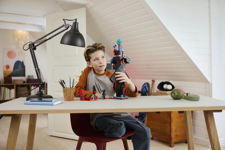 Produktbild LEGO Der Enderman-Turm (21279)